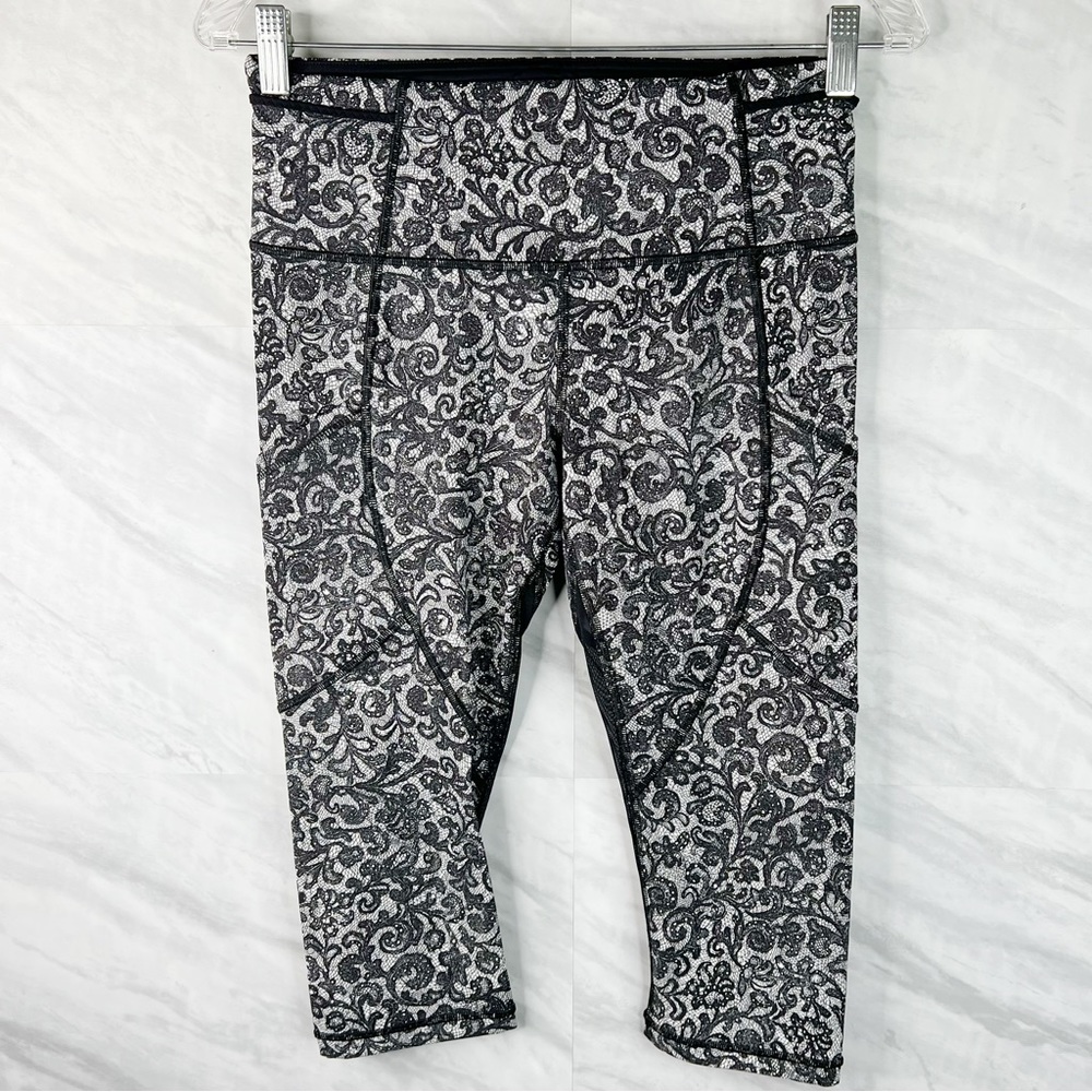 Lululemon Paisley Crop Legging 6